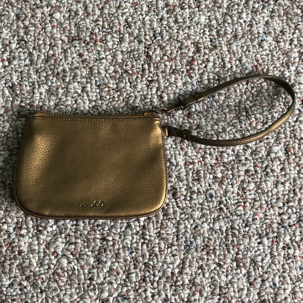 Gold wristlet